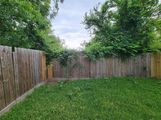 8014 Huntington Springs Lane, Houston, TX 77093