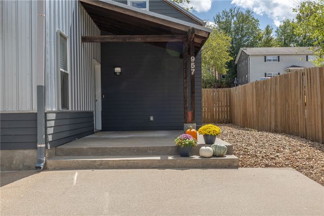 955 & 957 W Hughes Street, Fayetteville, AR 72701