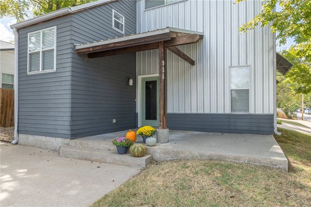 955 & 957 W Hughes Street, Fayetteville, AR 72701