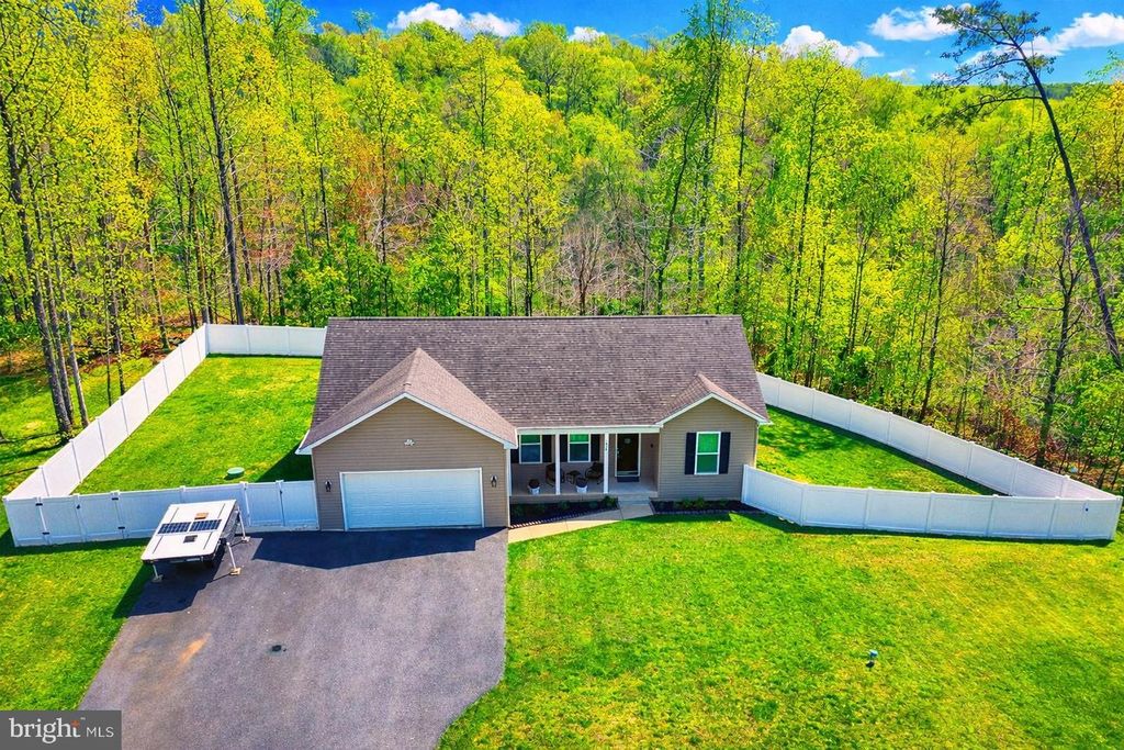 7098 QUICKTREE PL, Hughesville, MD 20637