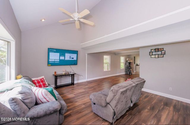 627 Eltone Road, Jackson, NJ 08527