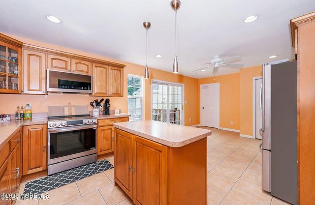 627 Eltone Road, Jackson, NJ 08527