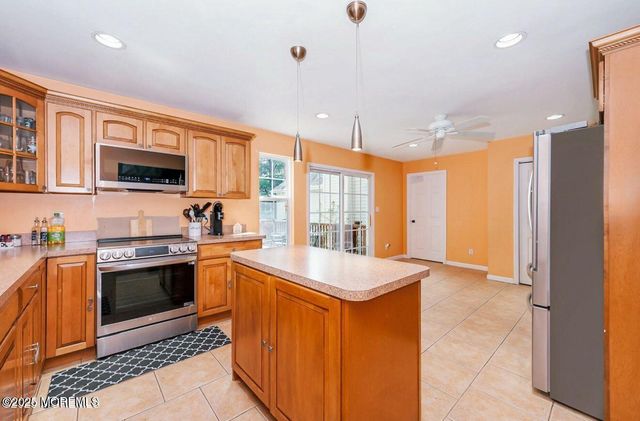 627 Eltone Road, Jackson, NJ 08527