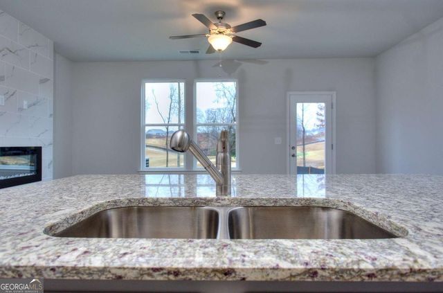 111 Greenview Court, Homer, GA 30547