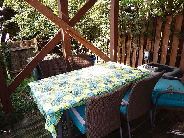 5445 Crabtree Park Court, Raleigh, NC 27612