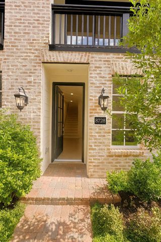 8728 Park Kolbe Lane, Houston, TX 77080