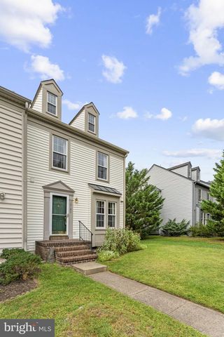 20105 CREW SQ, Ashburn, VA 20147