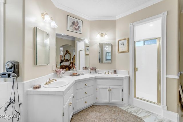 616 E CARVER Road, Tempe, AZ 85284