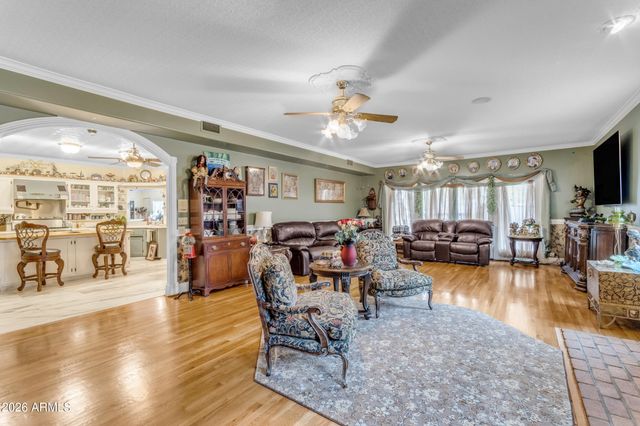 616 E CARVER Road, Tempe, AZ 85284