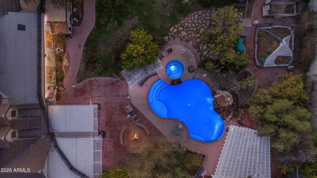 616 E CARVER Road, Tempe, AZ 85284