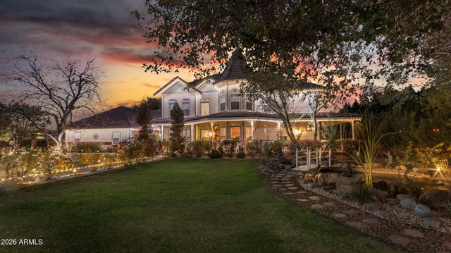 616 E CARVER Road, Tempe, AZ 85284