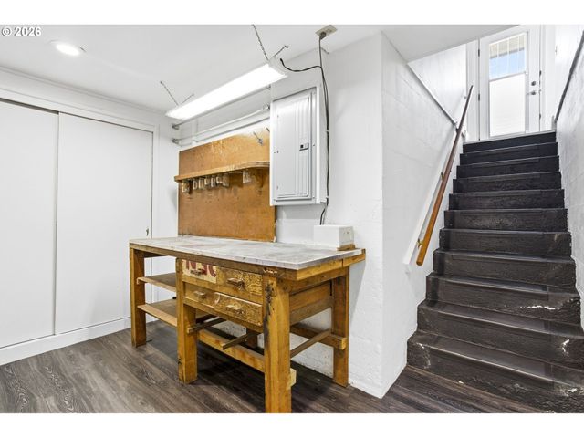 7051 N DWIGHT Ave, Portland, OR 97203