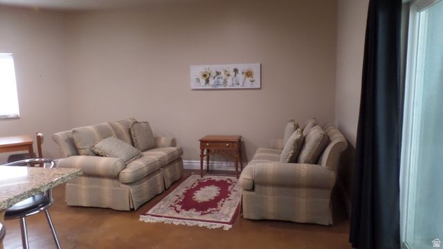 496 E SPRUCE GLEN RD, Murray, UT 84107