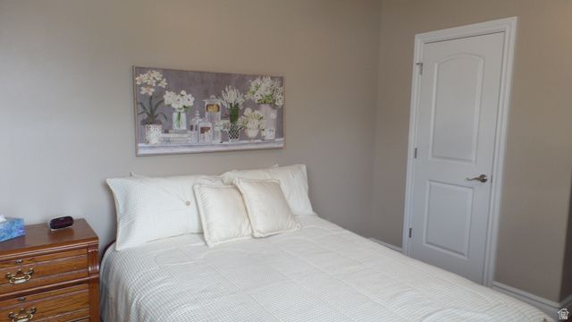 496 E SPRUCE GLEN RD, Murray, UT 84107