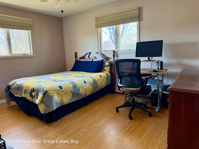 4749 Century Drive, Saginaw, MI 48638