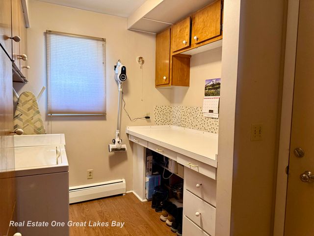 4749 Century Drive, Saginaw, MI 48638