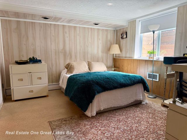 4749 Century Drive, Saginaw, MI 48638