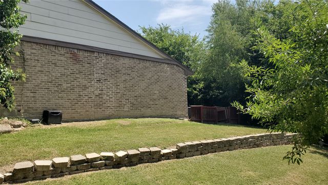 834 Pebble Beach Drive, Garland, TX 75043