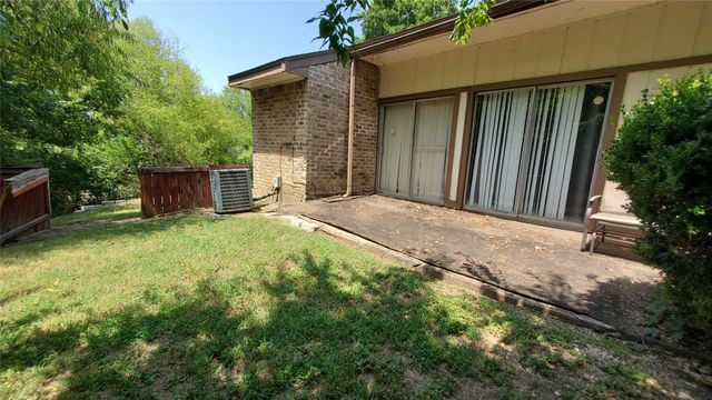 834 Pebble Beach Drive, Garland, TX 75043