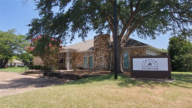 834 Pebble Beach Drive, Garland, TX 75043