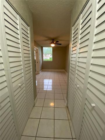 2771 Riverside Drive 111-A, Coral Springs, FL 33065