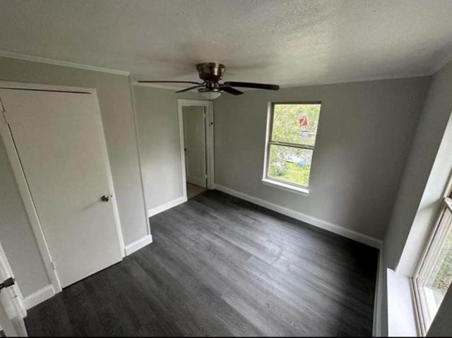 702 Rosedale Street A B, La Marque, TX 77568