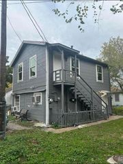 702 Rosedale Street A B, La Marque, TX 77568