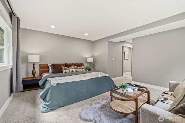 2506 159th Avenue SE, Bellevue, WA 98008