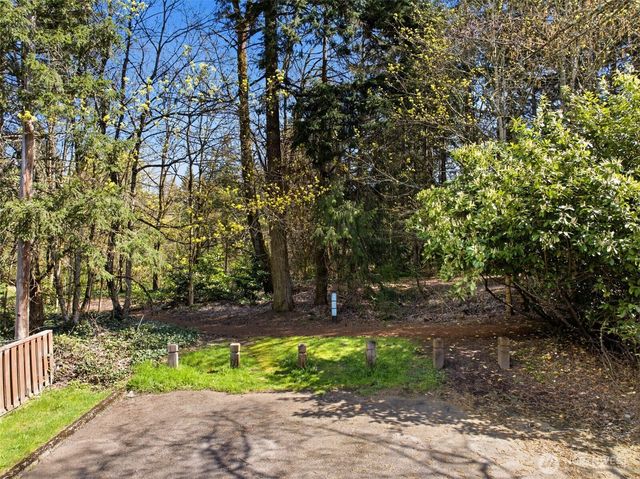 2506 159th Avenue SE, Bellevue, WA 98008