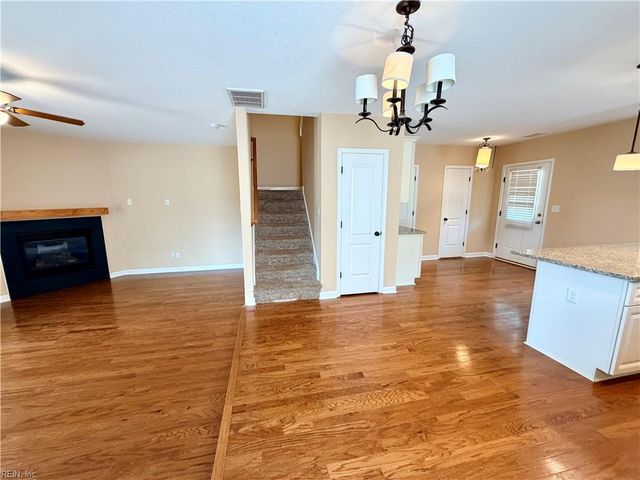418 Robin RD, Portsmouth, VA 23701