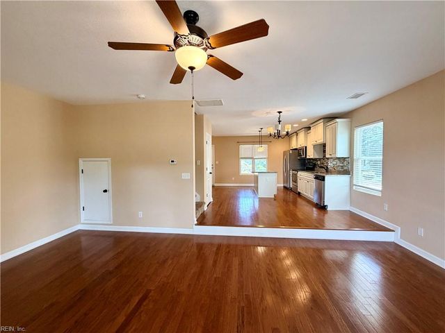 418 Robin RD, Portsmouth, VA 23701