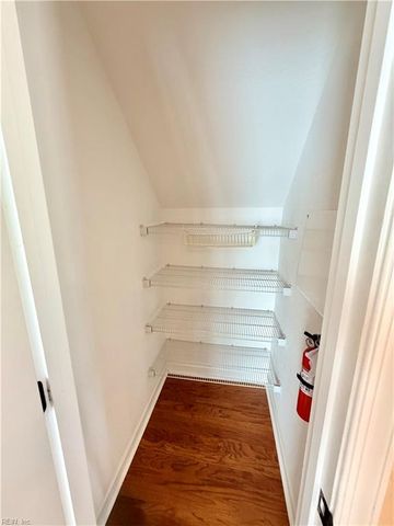 418 Robin RD, Portsmouth, VA 23701