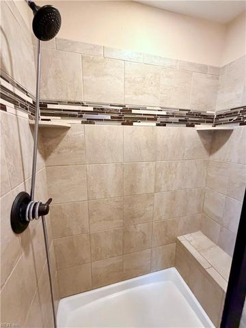 418 Robin RD, Portsmouth, VA 23701