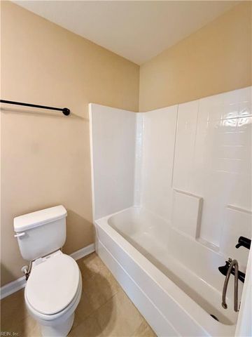 418 Robin RD, Portsmouth, VA 23701
