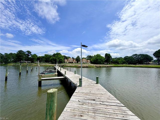 418 Robin RD, Portsmouth, VA 23701