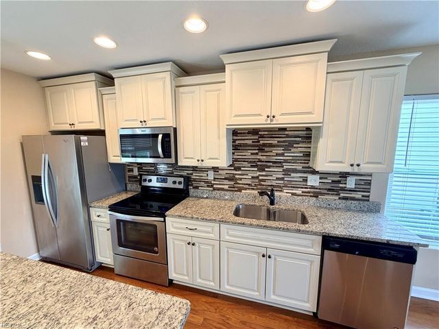 418 Robin RD, Portsmouth, VA 23701