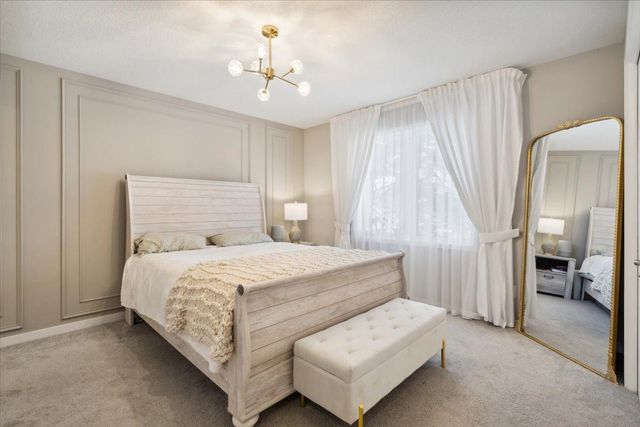 561 8th Street NW, Elk River, MN 55330