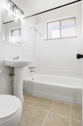 7515 W 8th Place, Lakewood, CO 80214