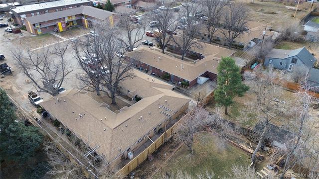 7515 W 8th Place, Lakewood, CO 80214