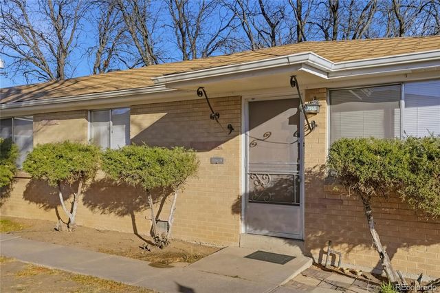 7515 W 8th Place, Lakewood, CO 80214