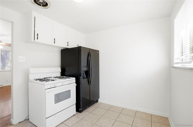 7515 W 8th Place, Lakewood, CO 80214