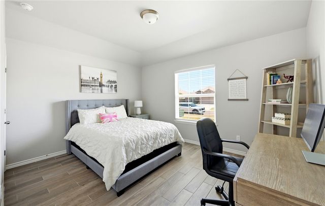7805 Stampede Dr, Corpus Christi, TX 78414