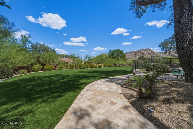 5136 E ROADRUNNER Road, Paradise Valley, AZ 85253
