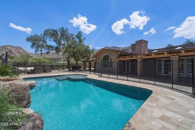 5136 E ROADRUNNER Road, Paradise Valley, AZ 85253