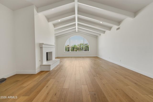 5136 E ROADRUNNER Road, Paradise Valley, AZ 85253
