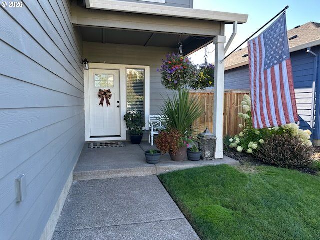 1491 FOXGLOVE St, Woodburn, OR 97071