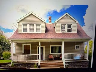 1910 2nd St, South Connellsville, PA 15425