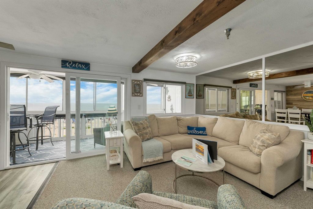 Image 13 of property listing at 19 Atlantic Ave Unit 11, Hampton, NH 03842