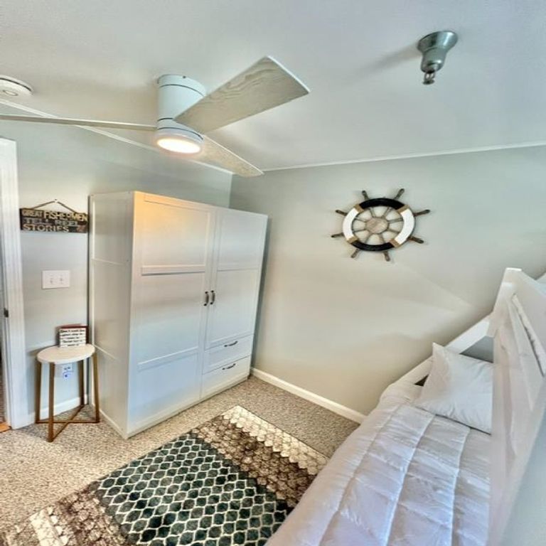 Image 18 of property listing at 19 Atlantic Ave Unit 11, Hampton, NH 03842