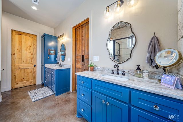 18652 Kenley Lane, Christoval, TX 76935